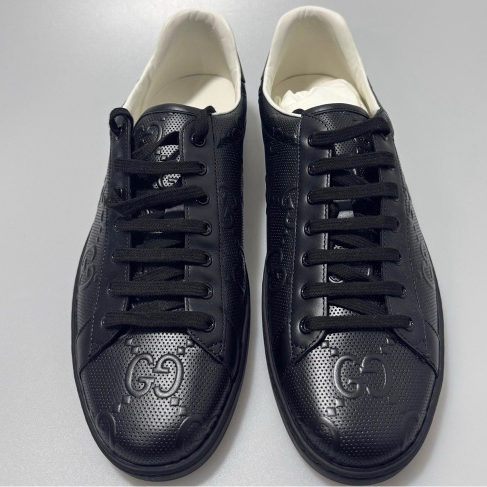 Gucci ACE embossed BRAND NEW
